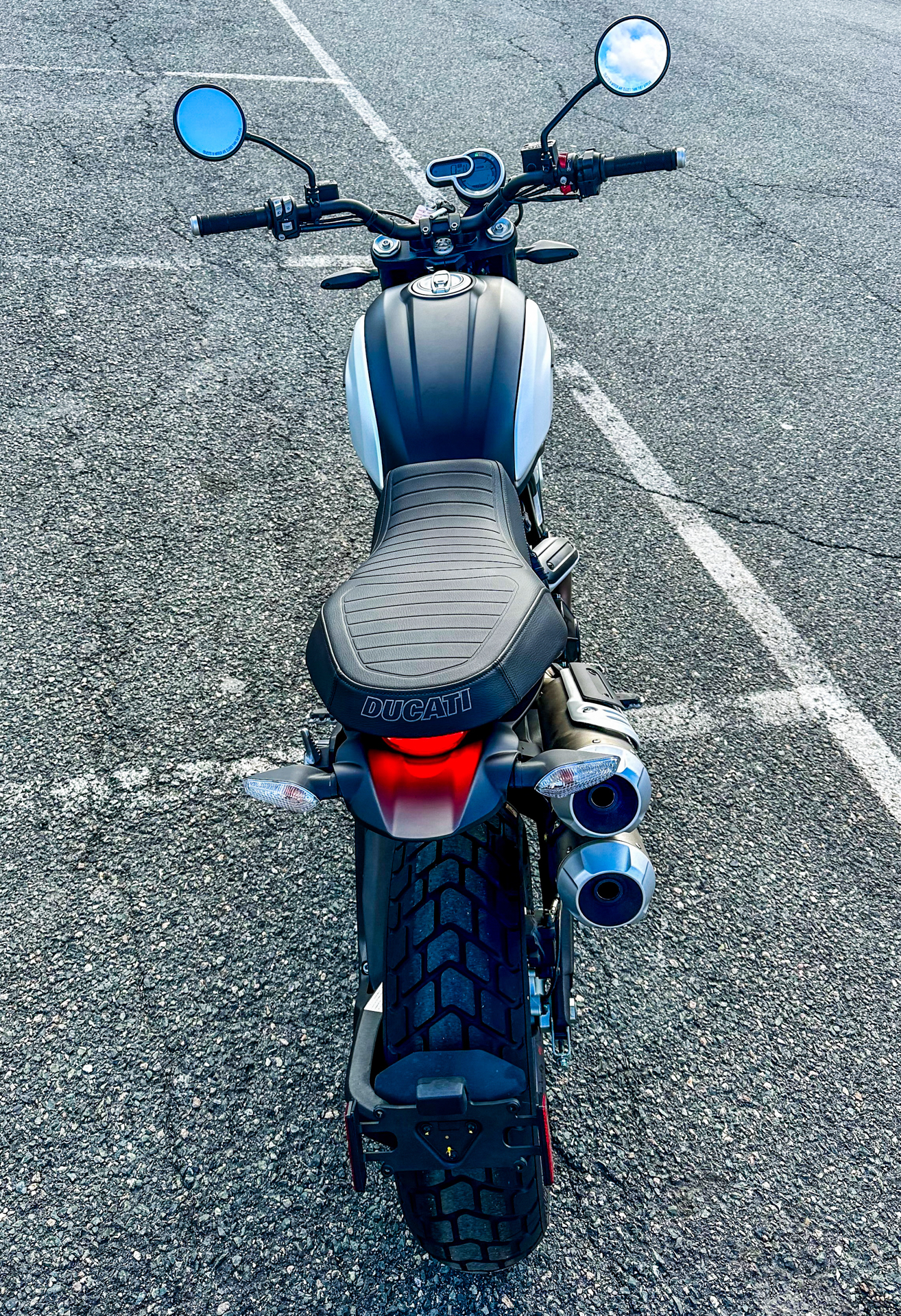 2023 Ducati Scrambler 1100 Dark PRO in Foxboro, Massachusetts - Photo 21