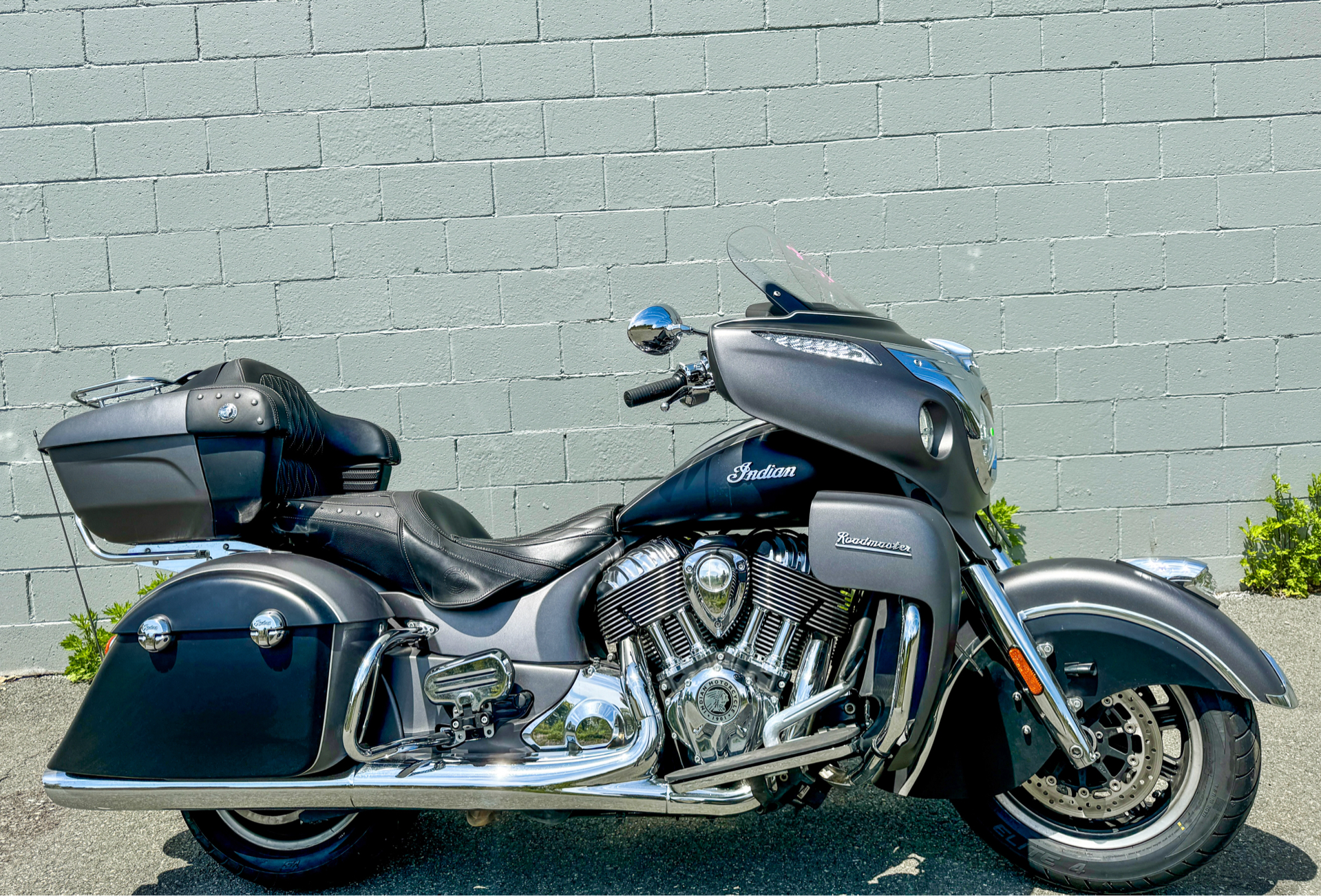 2019 Indian Motorcycle Roadmaster® ABS in Foxboro, Massachusetts - Photo 3
