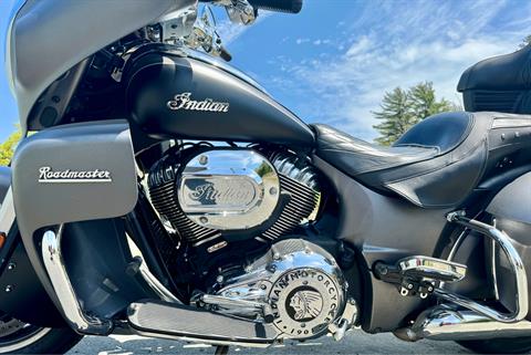2019 Indian Motorcycle Roadmaster® ABS in Foxboro, Massachusetts - Photo 6
