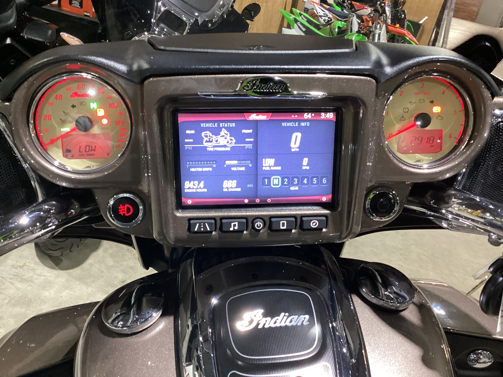 2018 Indian Motorcycle Roadmaster® ABS in Foxboro, Massachusetts - Photo 25
