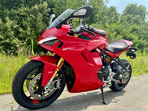 2024 Ducati SuperSport 950 S in Foxboro, Massachusetts - Photo 16