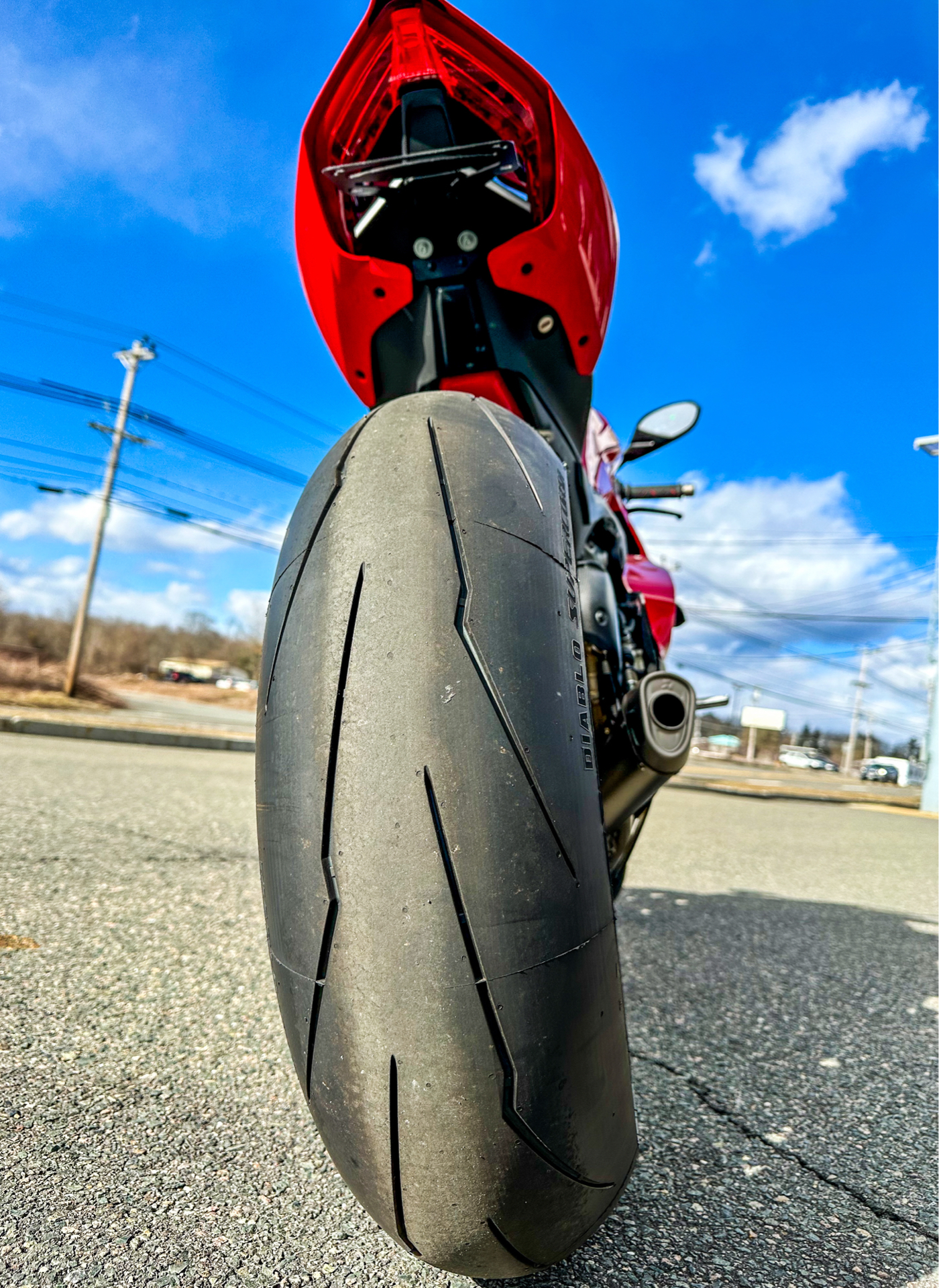 2023 Ducati Panigale V4 S in Foxboro, Massachusetts - Photo 14