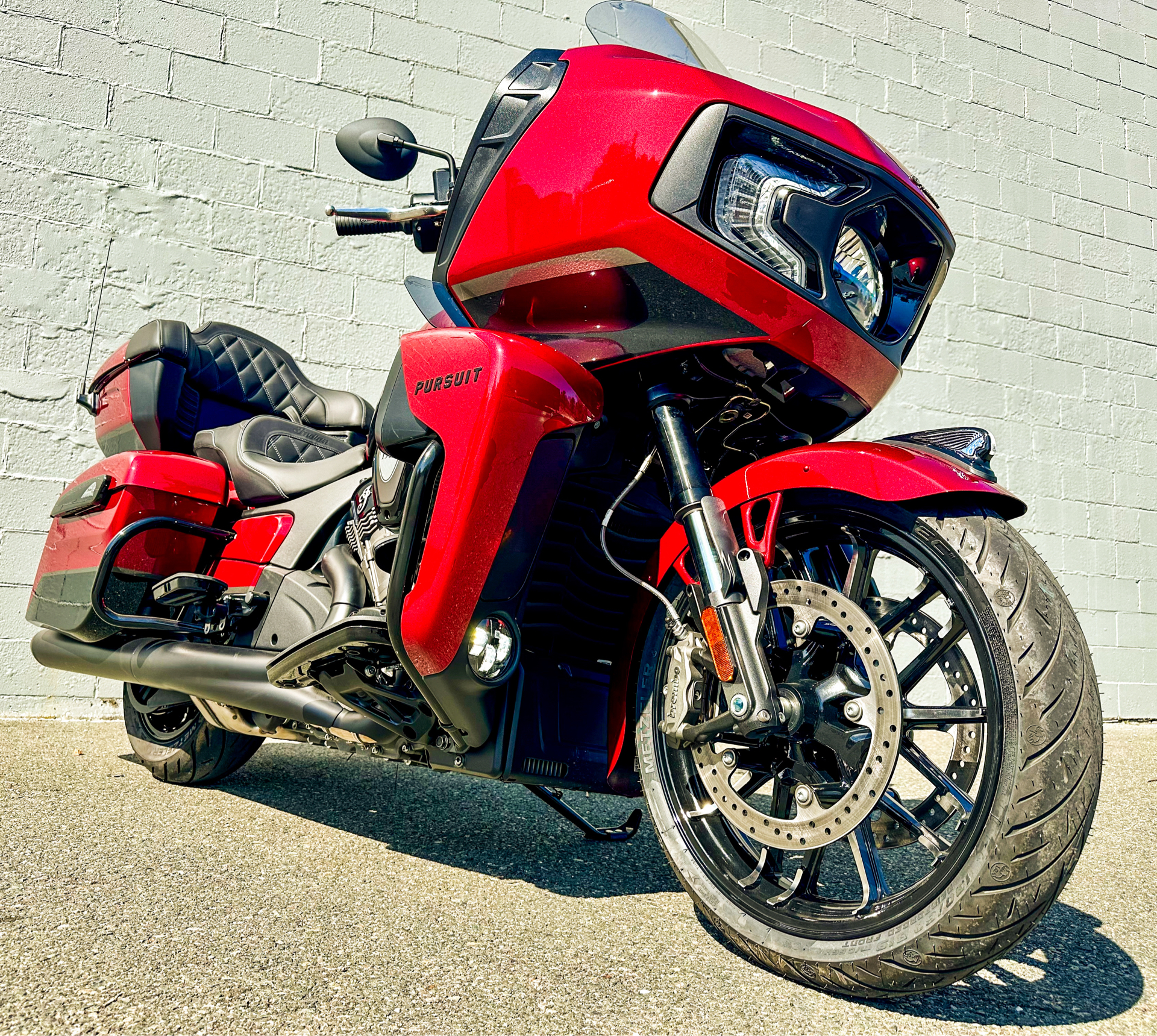 2023 Indian Motorcycle Pursuit® Dark Horse® with Premium Package in Foxboro, Massachusetts - Photo 20