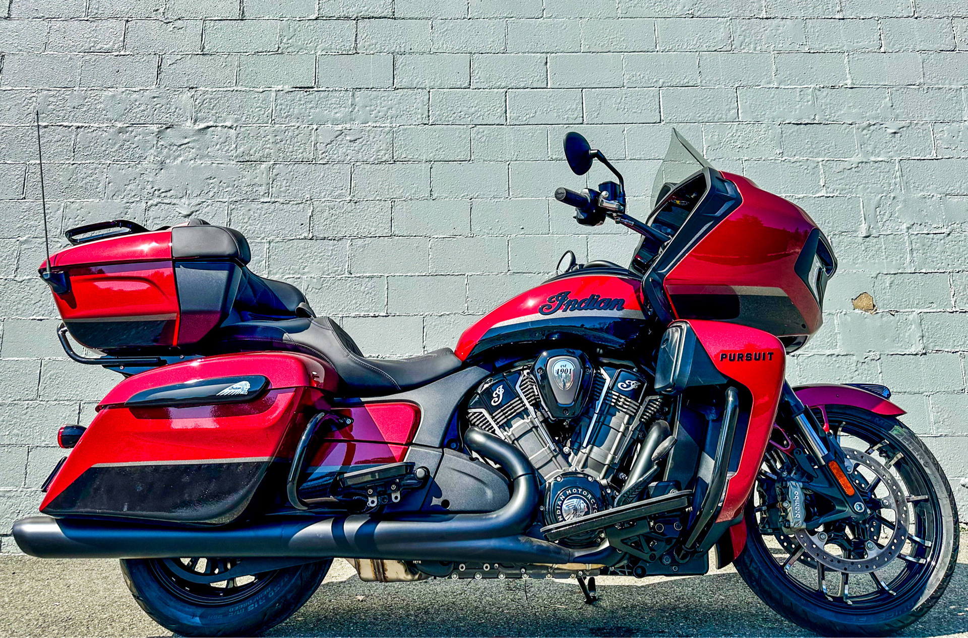 2023 Indian Motorcycle Pursuit® Dark Horse® with Premium Package in Foxboro, Massachusetts - Photo 34