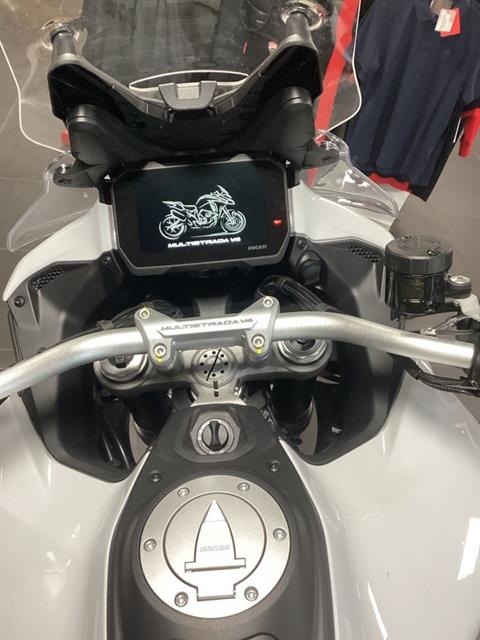 2023 Ducati Multistrada V4 S Travel & Radar Spoked Wheels in Foxboro, Massachusetts - Photo 16