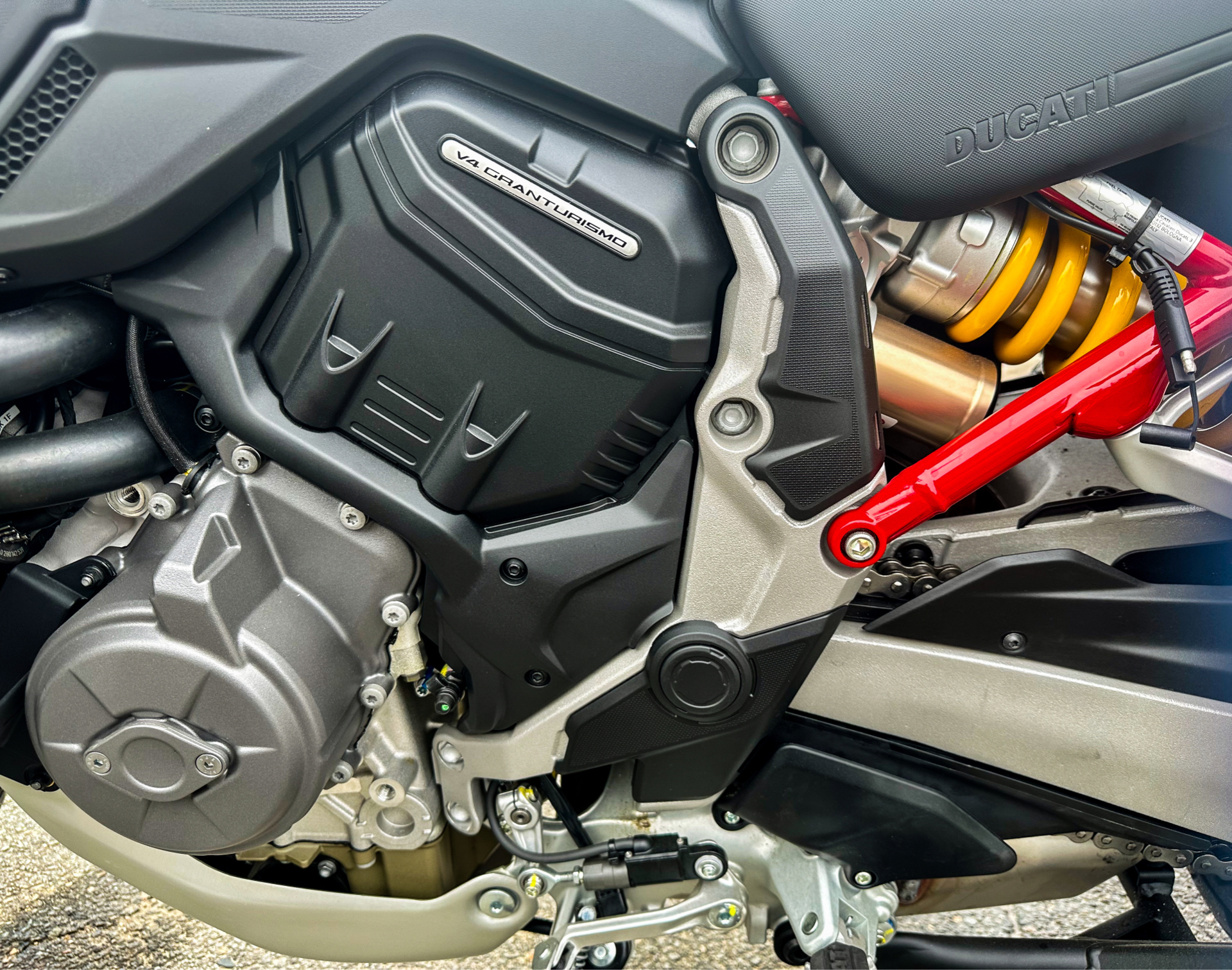 2023 Ducati Multistrada V4 S Travel & Radar Spoked Wheels in Foxboro, Massachusetts - Photo 4