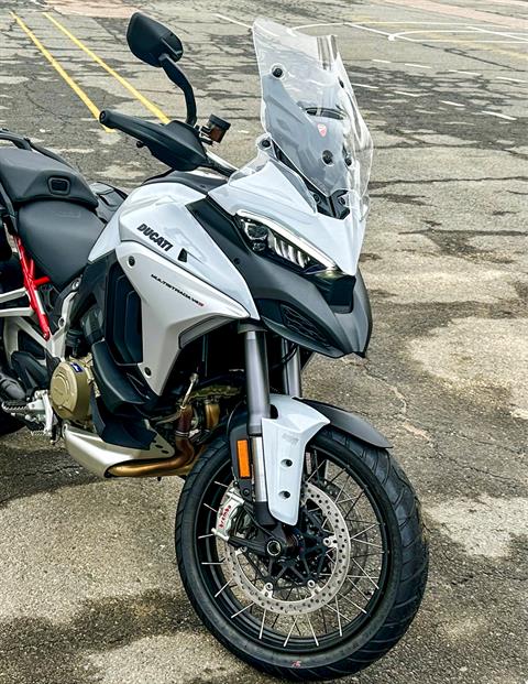 2023 Ducati Multistrada V4 S Travel & Radar Spoked Wheels in Foxboro, Massachusetts - Photo 20