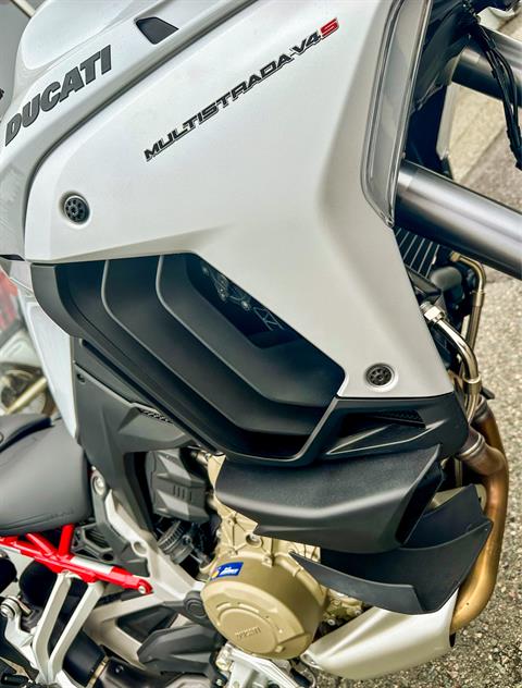 2023 Ducati Multistrada V4 S Travel & Radar Spoked Wheels in Foxboro, Massachusetts - Photo 8