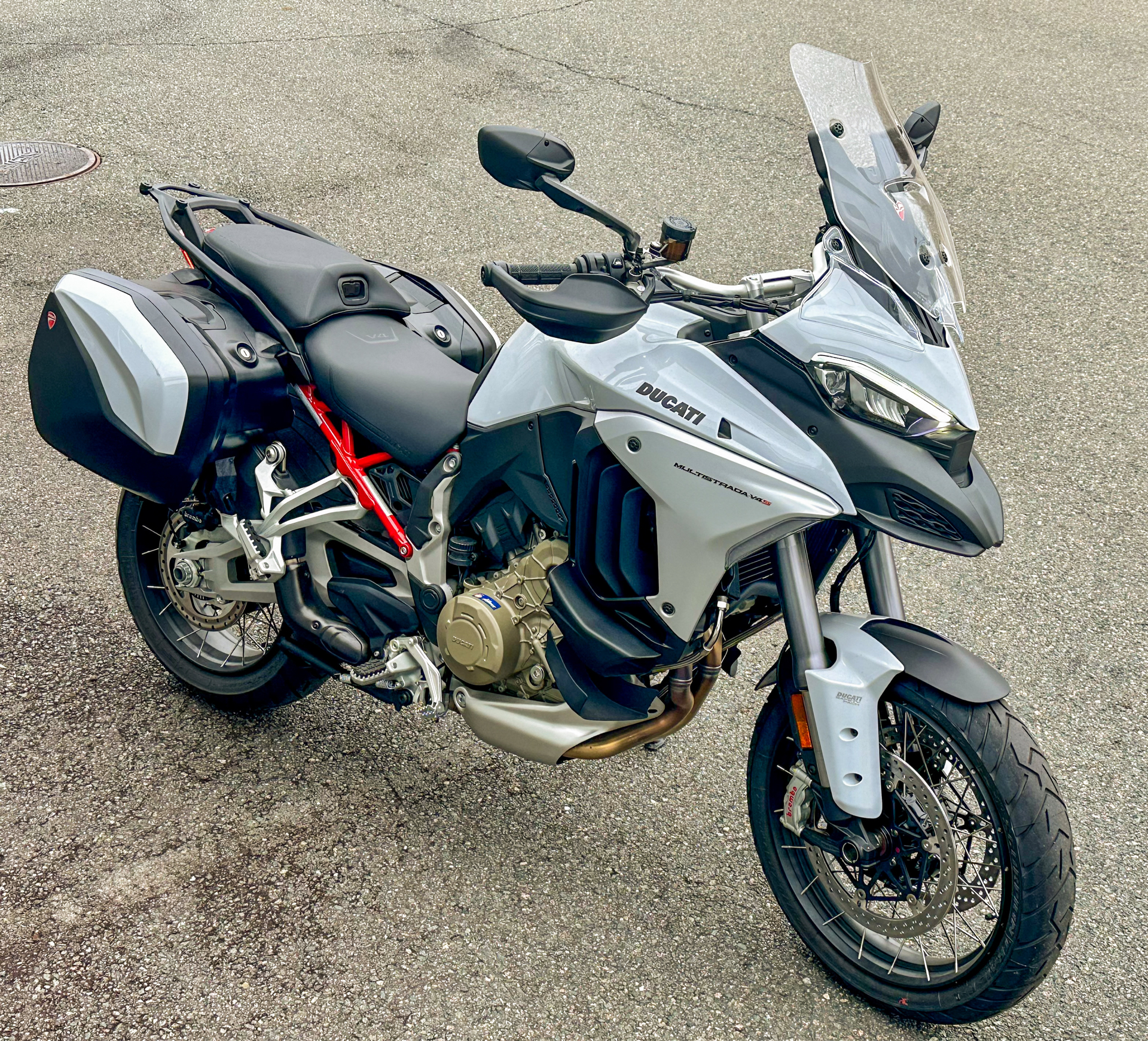 2023 Ducati Multistrada V4 S Travel & Radar Spoked Wheels in Foxboro, Massachusetts - Photo 30