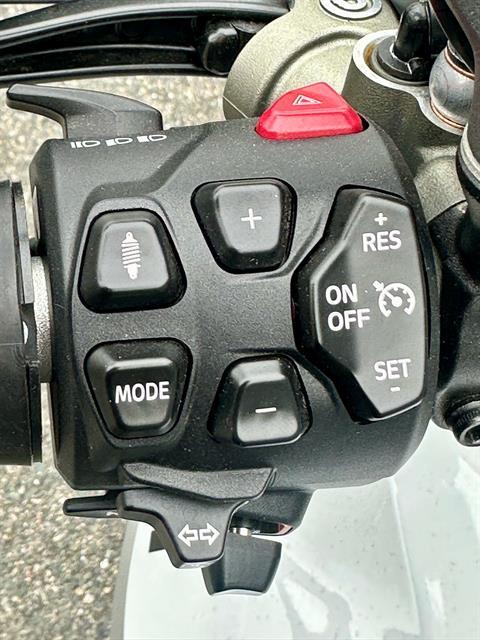 2023 Ducati Multistrada V4 S Travel & Radar Spoked Wheels in Foxboro, Massachusetts - Photo 32