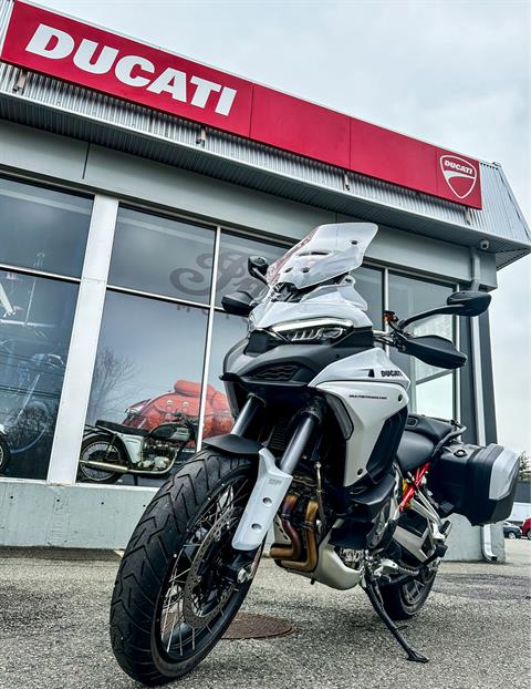 2023 Ducati Multistrada V4 S Travel & Radar Spoked Wheels in Foxboro, Massachusetts - Photo 37