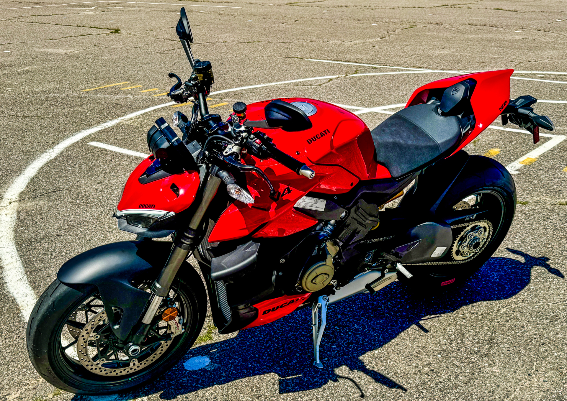 2024 Ducati Streetfighter V4 in Foxboro, Massachusetts - Photo 23