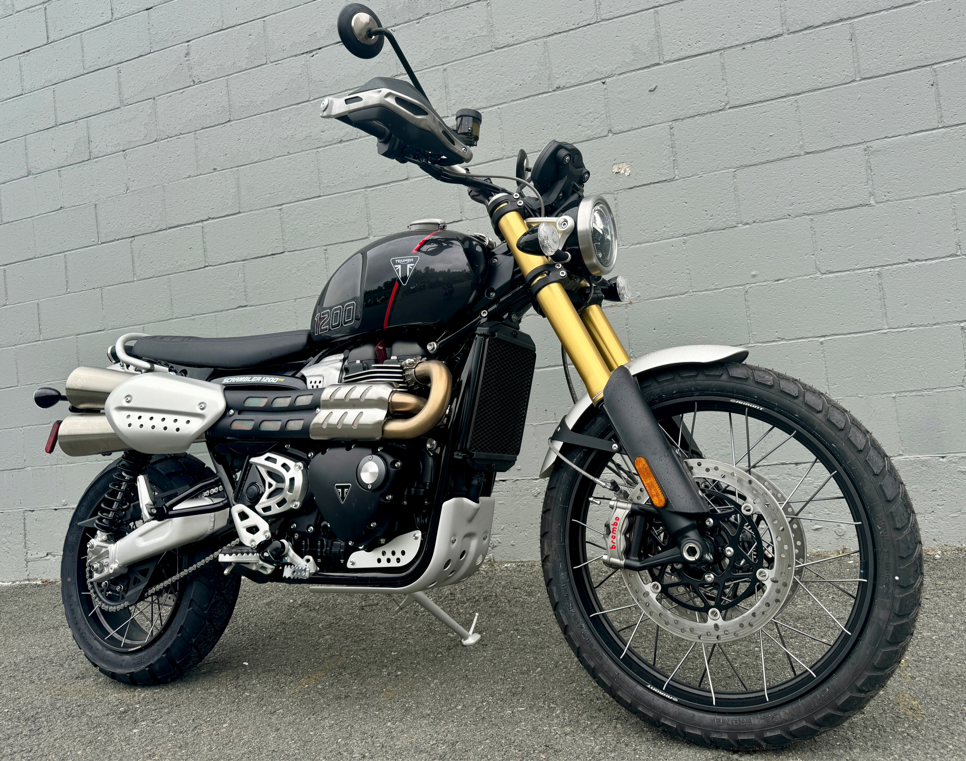 2024 Triumph Scrambler 1200 XE in Foxboro, Massachusetts - Photo 10