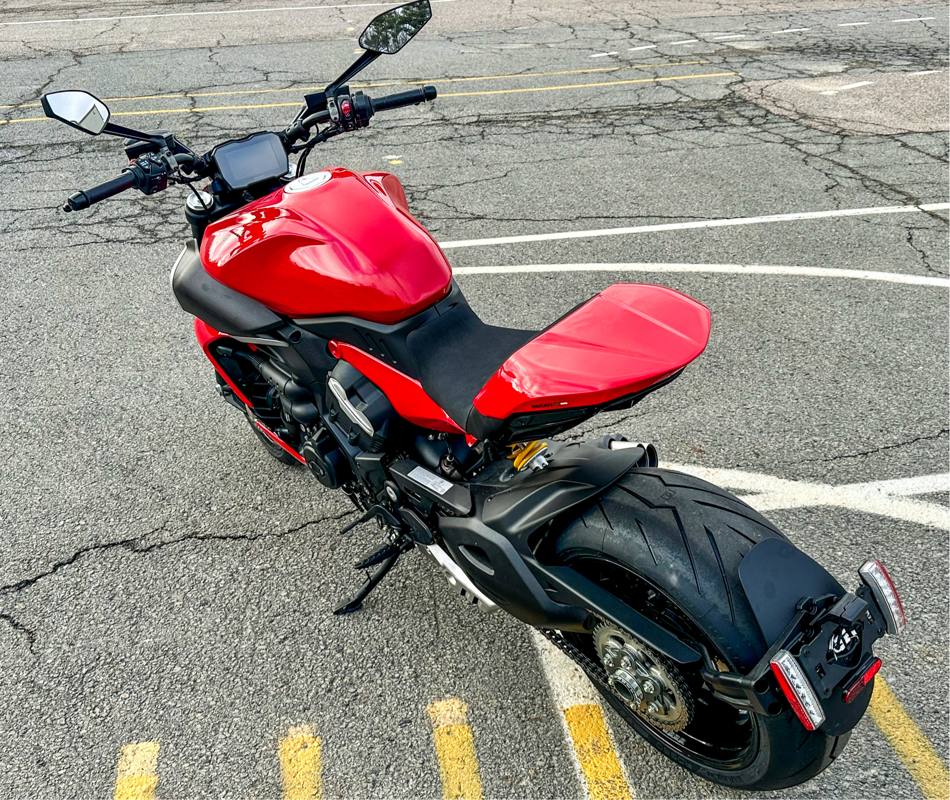 2024 Ducati Diavel V4 in Foxboro, Massachusetts - Photo 11