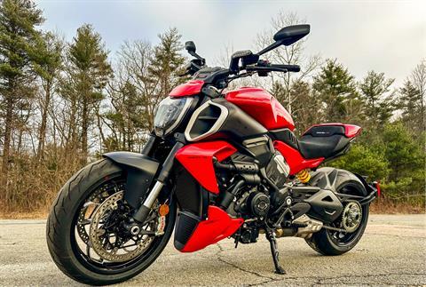 2024 Ducati Diavel V4 in Foxboro, Massachusetts - Photo 17