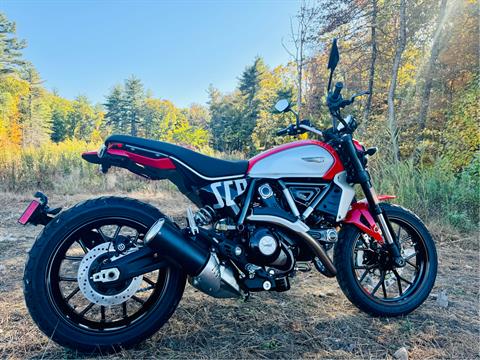 2025 Ducati Scrambler Icon in Foxboro, Massachusetts