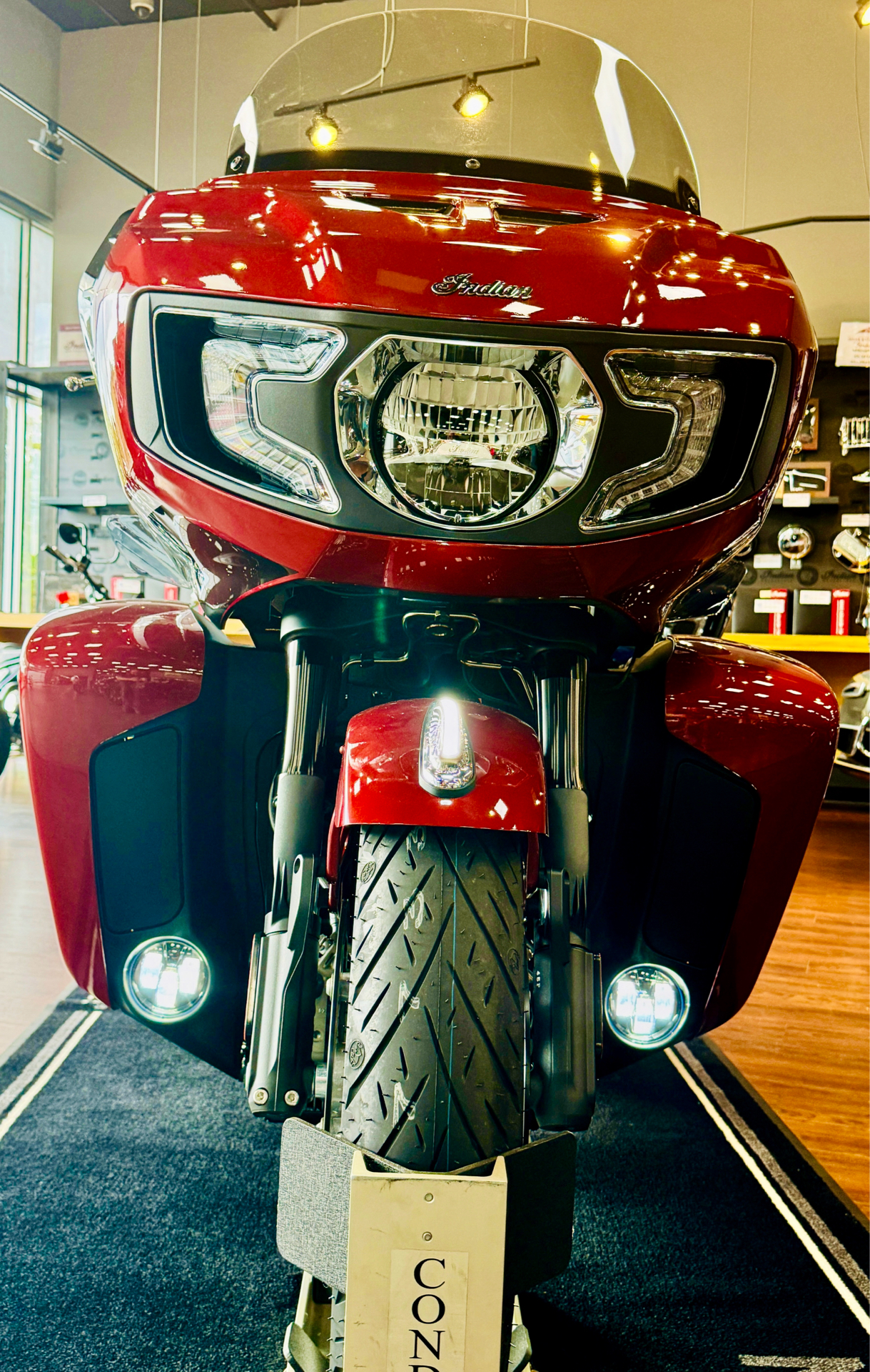 2024 Indian Motorcycle Pursuit® Limited Icon with PowerBand Audio Package in Foxboro, Massachusetts - Photo 23