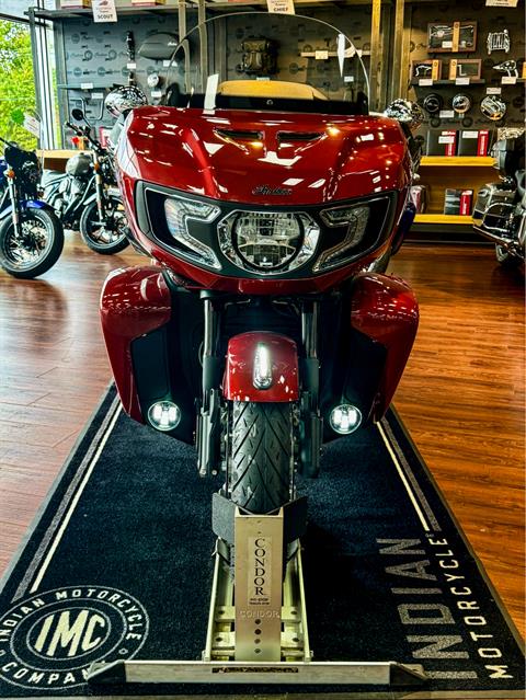 2024 Indian Motorcycle Pursuit® Limited Icon with PowerBand Audio Package in Foxboro, Massachusetts - Photo 5