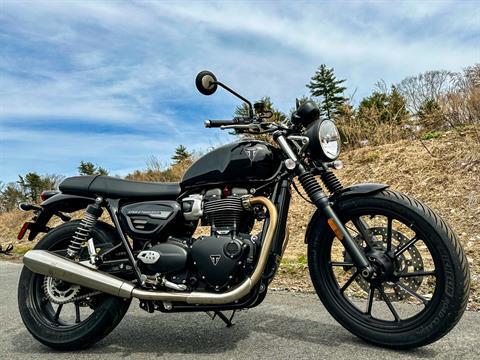 2024 Triumph Speed Twin 900 in Foxboro, Massachusetts - Photo 5