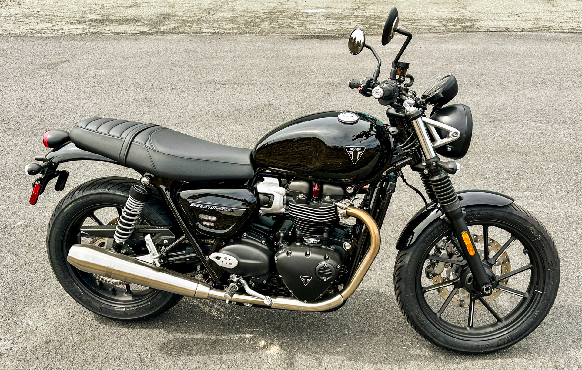 2024 Triumph Speed Twin 900 in Foxboro, Massachusetts - Photo 19