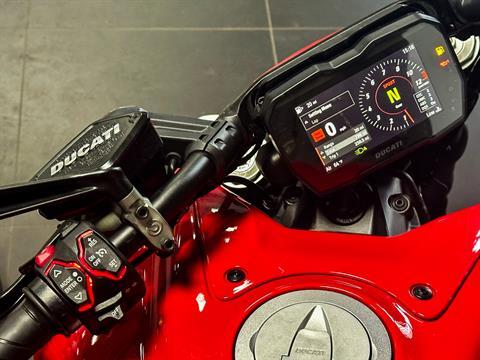 2023 Ducati Diavel V4 in Foxboro, Massachusetts - Photo 2