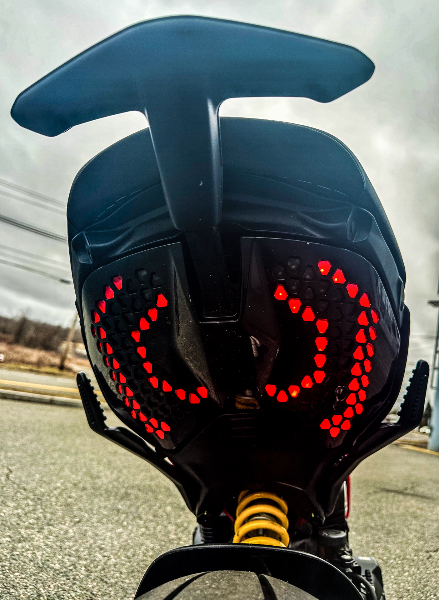 2023 Ducati Diavel V4 in Foxboro, Massachusetts - Photo 14