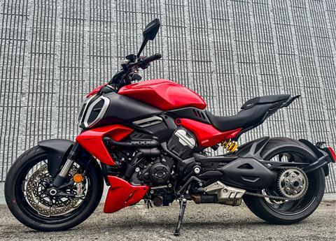 2023 Ducati Diavel V4 in Foxboro, Massachusetts - Photo 51