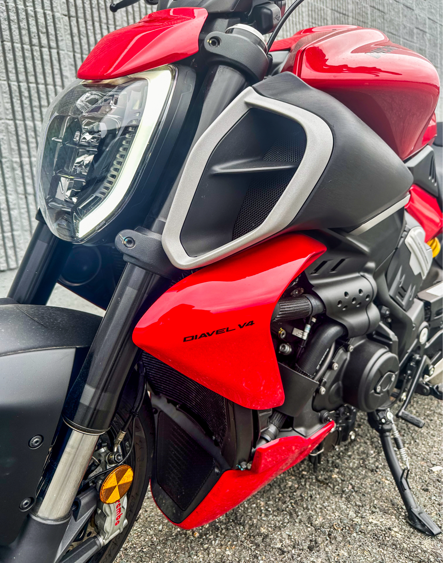 2023 Ducati Diavel V4 in Foxboro, Massachusetts - Photo 52
