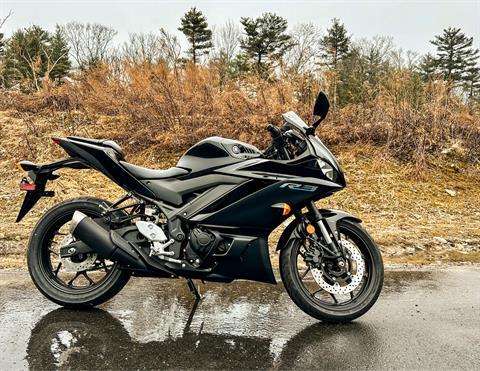 2023 Yamaha YZF-R3 ABS in Foxboro, Massachusetts