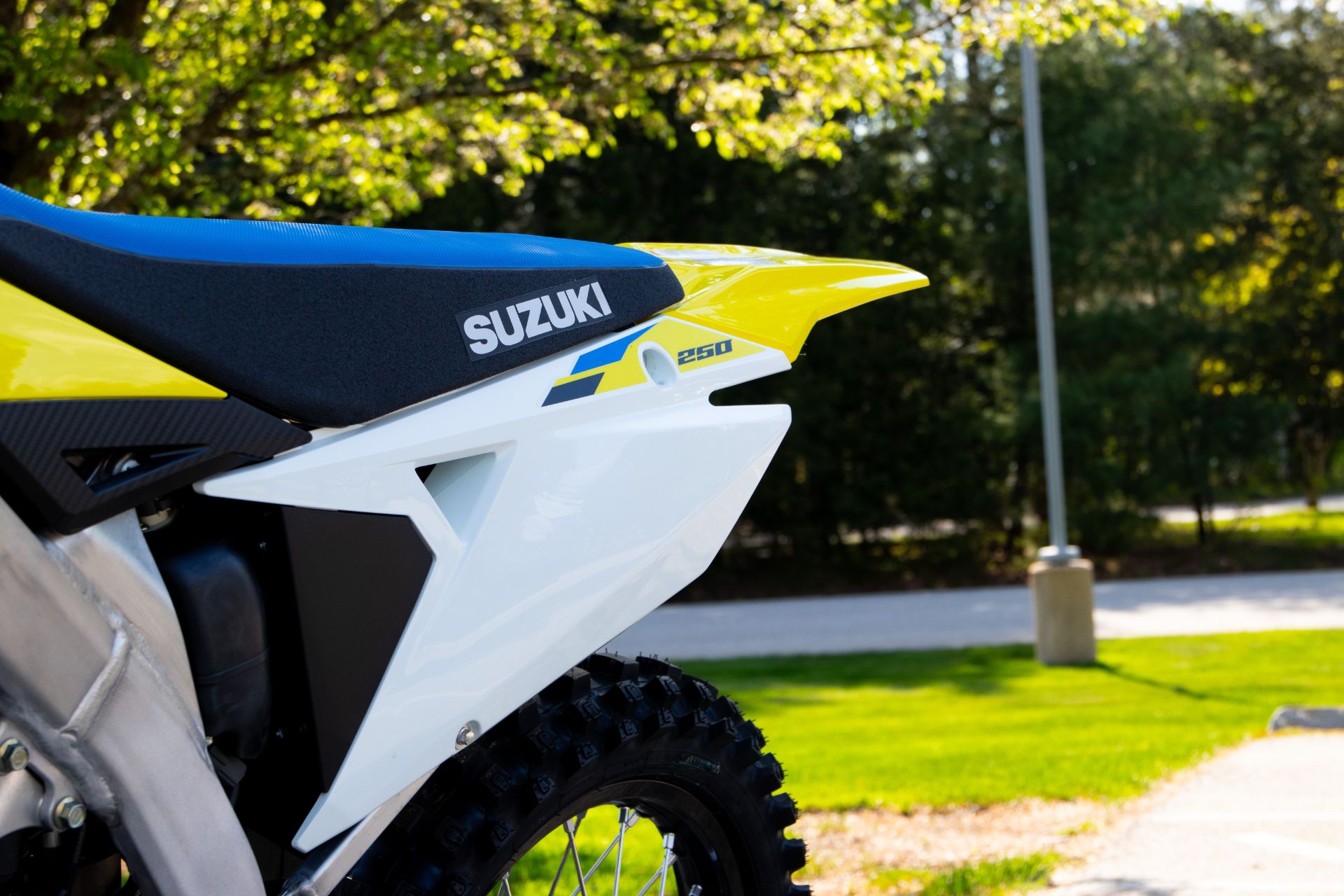 2024 Suzuki RM-Z250 in Concord, New Hampshire - Photo 9