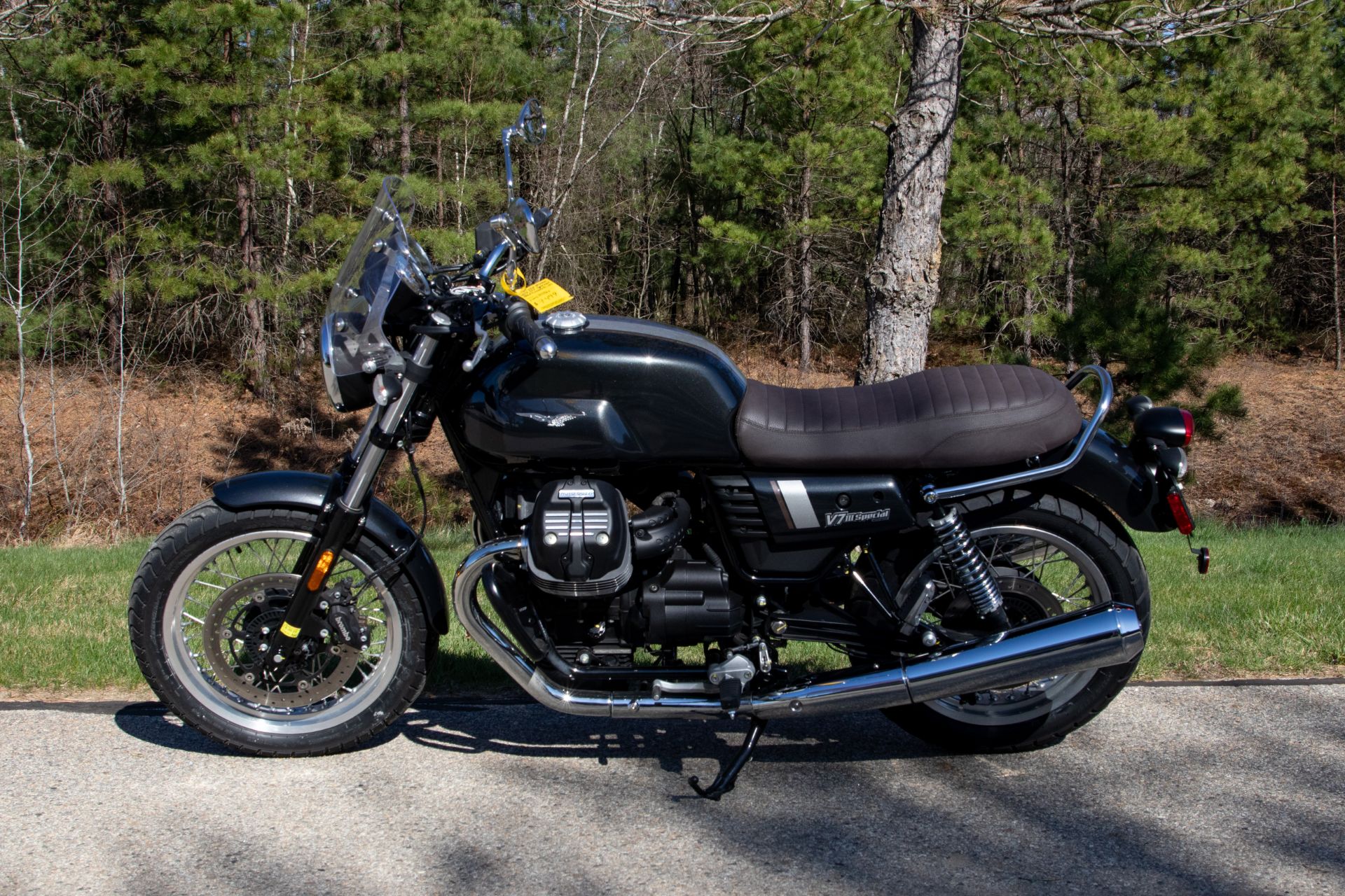 2020 Moto Guzzi V7 III Special in Concord, New Hampshire - Photo 14
