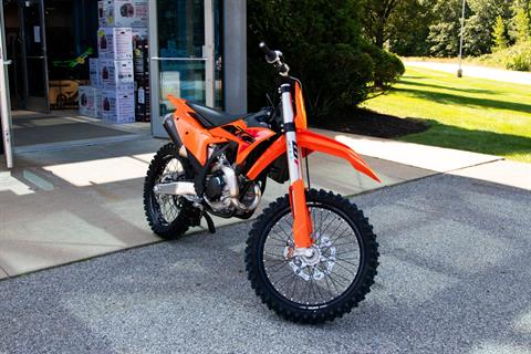 2025 KTM 450 SX-F in Concord, New Hampshire - Photo 2