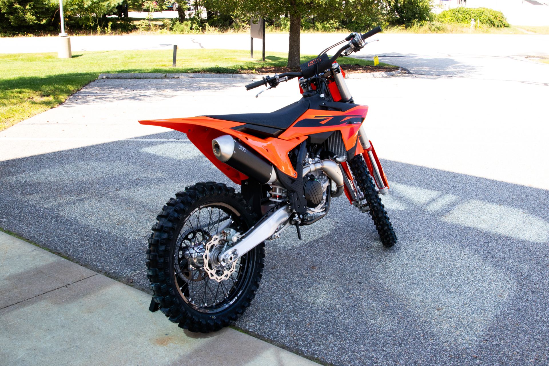 2025 KTM 450 SX-F in Concord, New Hampshire - Photo 7