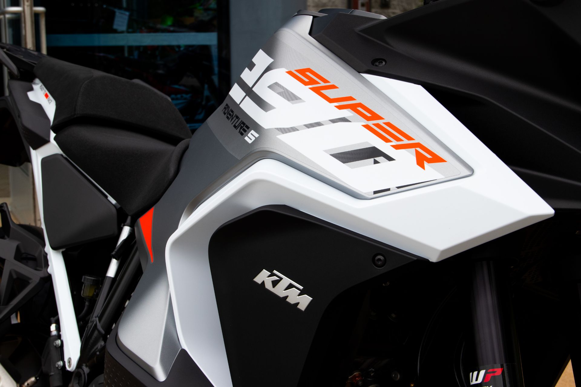 2024 KTM 1290 Super Adventure S in Concord, New Hampshire - Photo 2