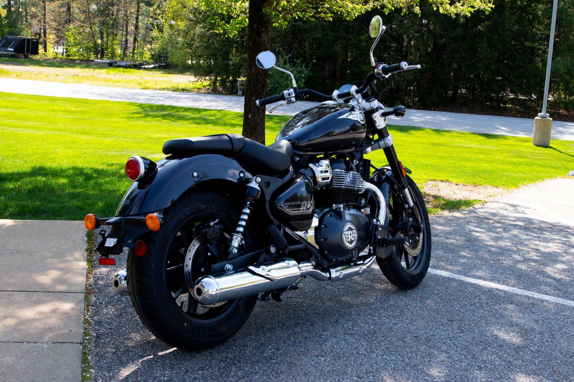 2024 Royal Enfield Super Meteor 650 in Concord, New Hampshire - Photo 5