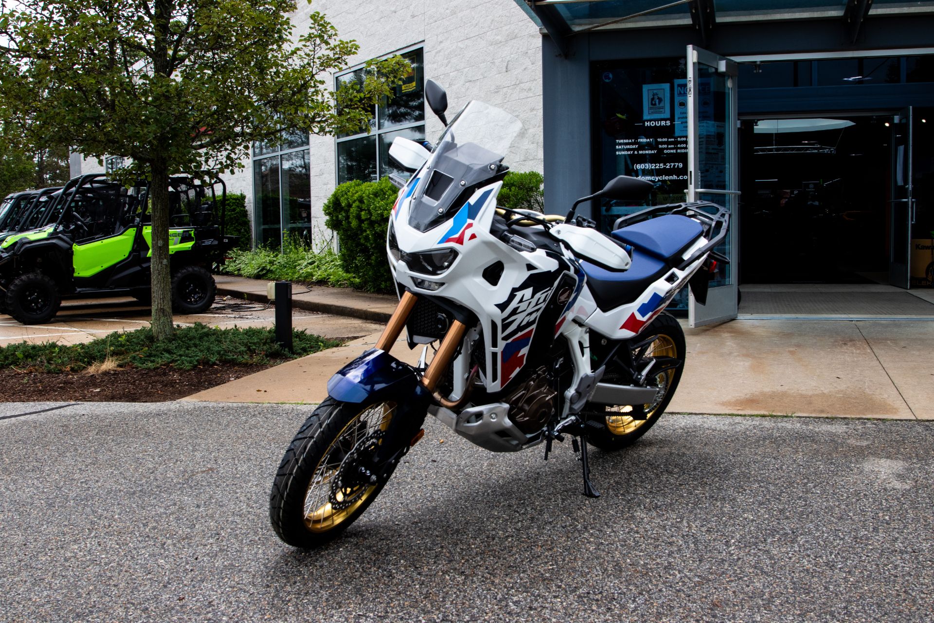 2024 Honda Africa Twin Adventure Sports ES DCT in Concord, New Hampshire - Photo 11