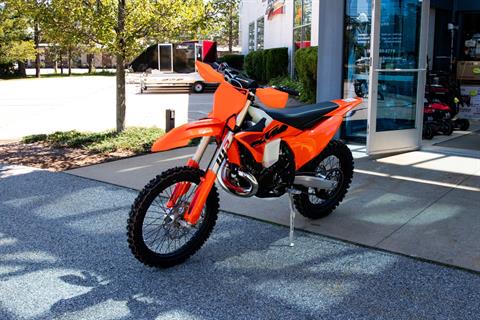 2025 KTM 250 XC in Concord, New Hampshire - Photo 4