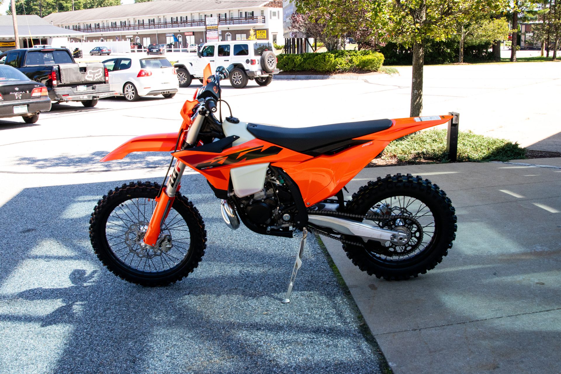 2025 KTM 250 XC in Concord, New Hampshire - Photo 5