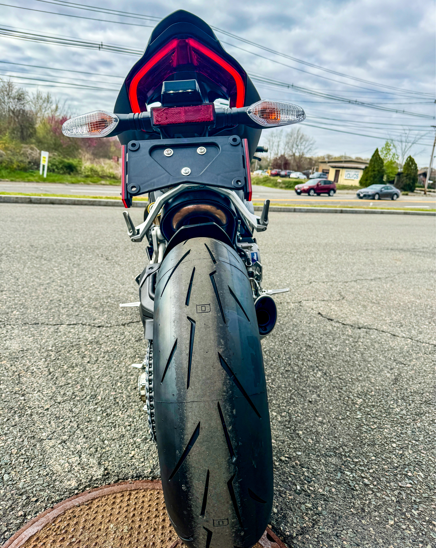 2024 Ducati Panigale V2 in Concord, New Hampshire - Photo 7
