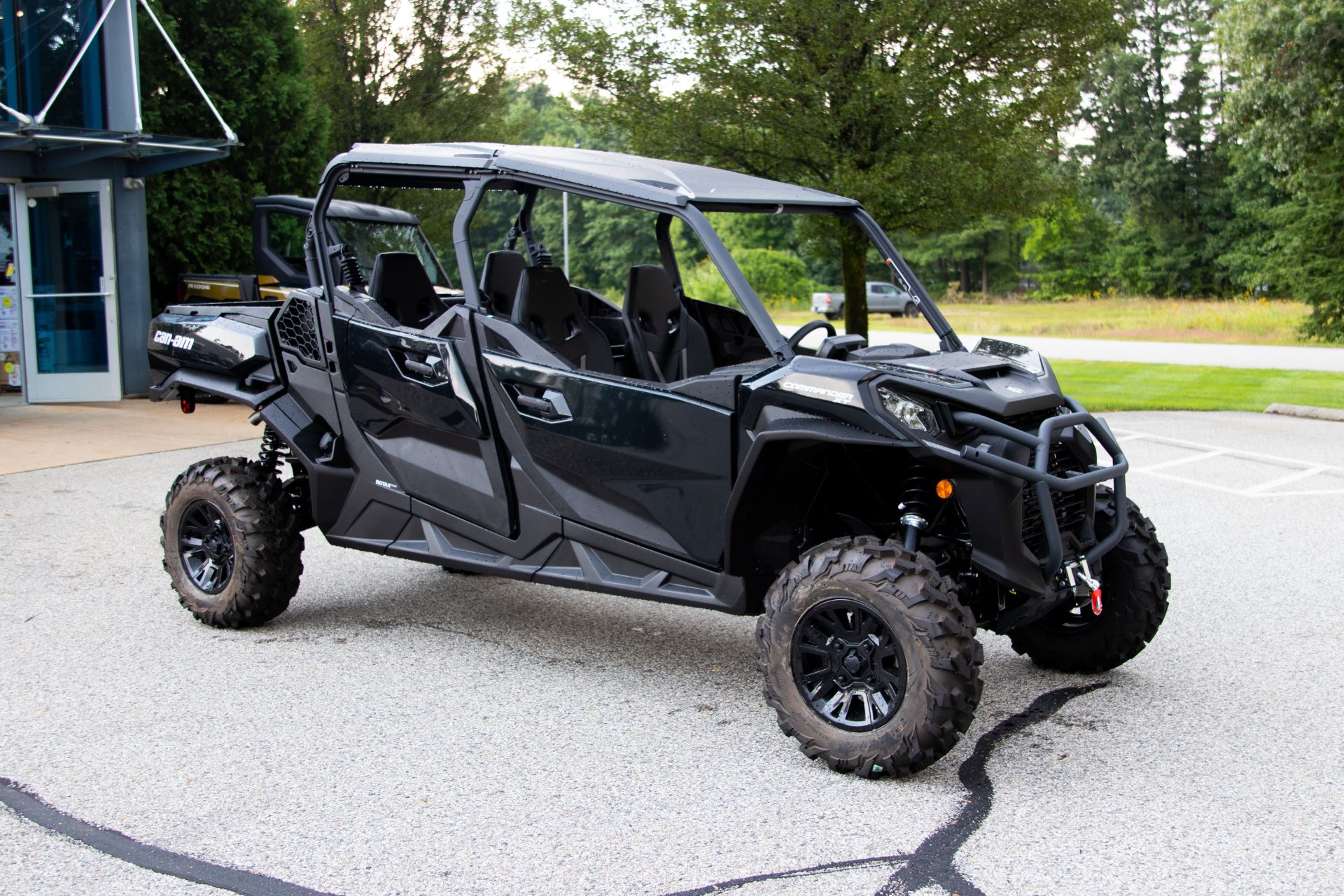 2024 Can-Am Commander MAX XT 1000R in Concord, New Hampshire - Photo 2