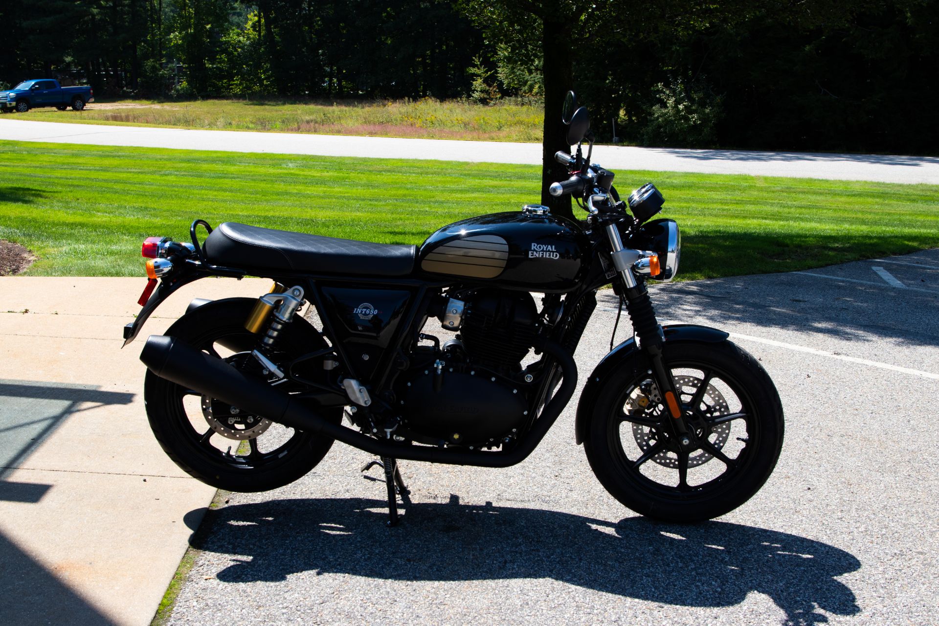 2024 Royal Enfield INT650 in Concord, New Hampshire - Photo 1