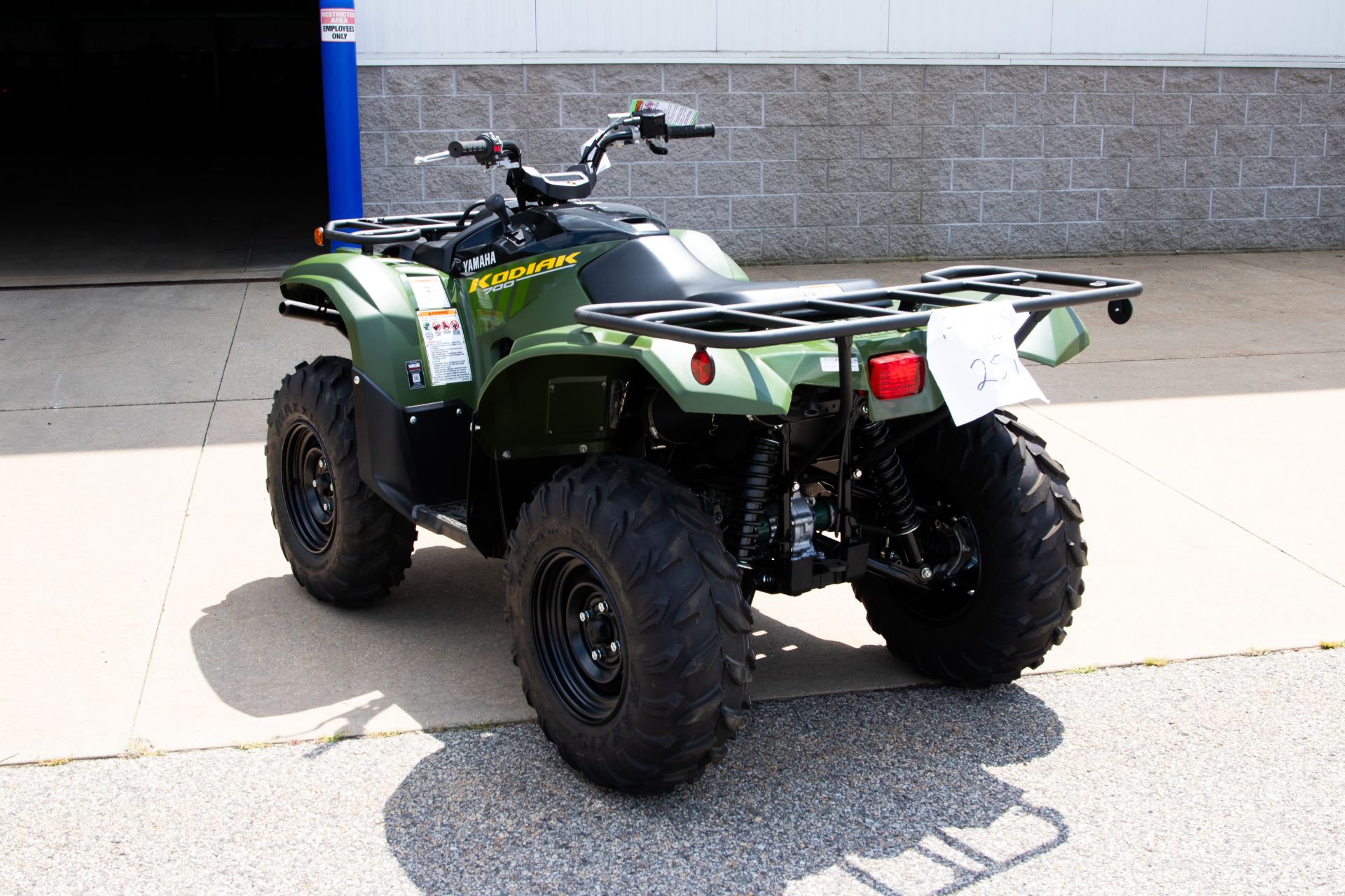 2024 Yamaha Kodiak 700 in Concord, New Hampshire - Photo 3