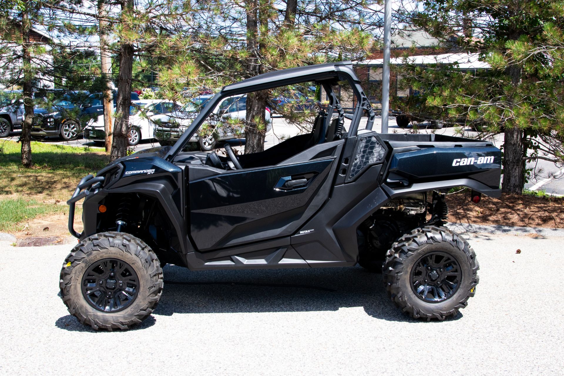 2024 Can-Am Commander XT 1000R in Concord, New Hampshire - Photo 6