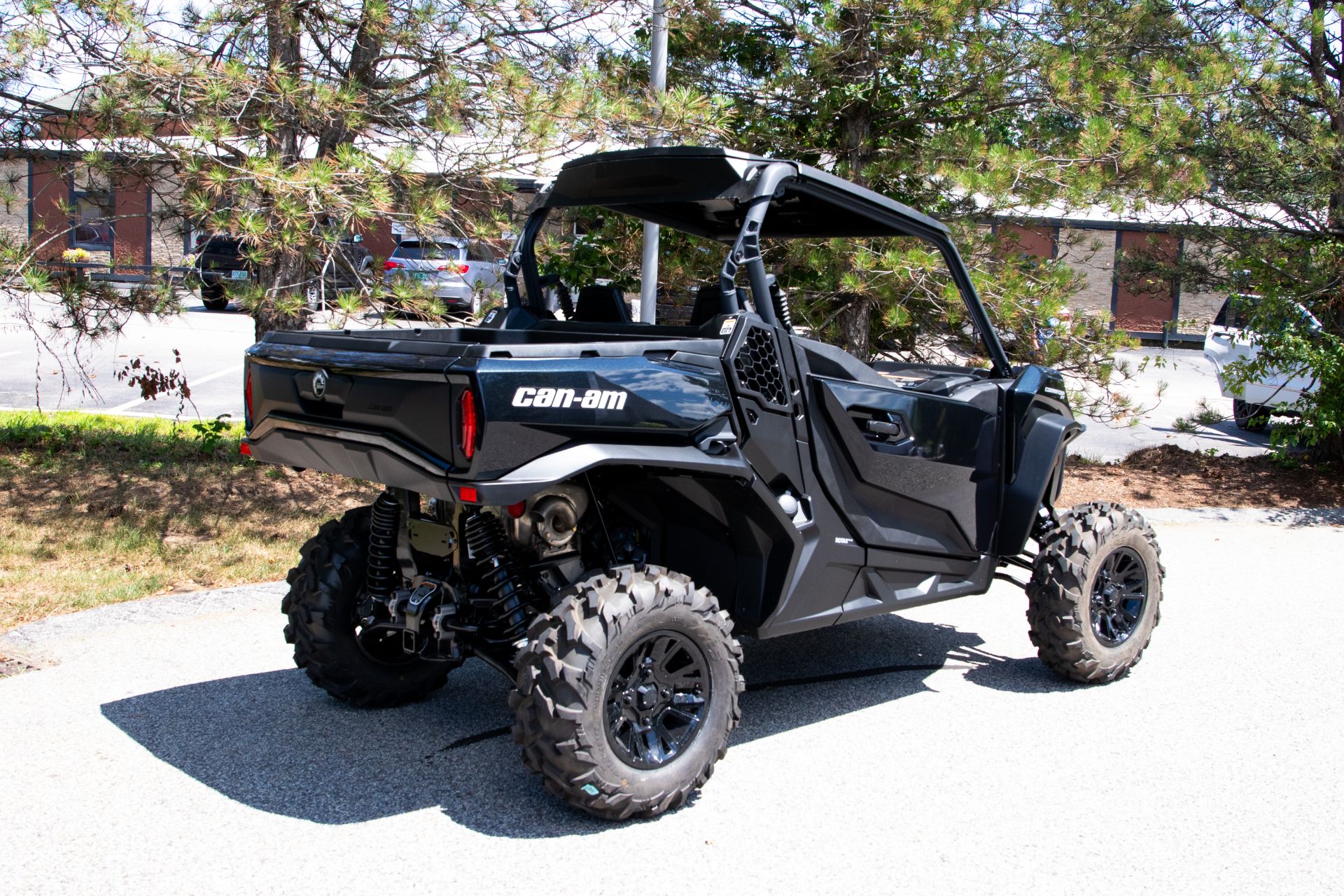 2024 Can-Am Commander XT 1000R in Concord, New Hampshire - Photo 10