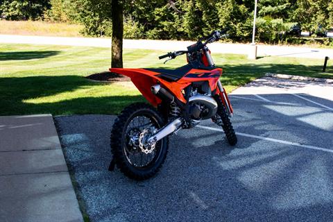 2025 KTM 250 SX in Concord, New Hampshire - Photo 6