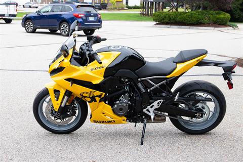 2024 Suzuki GSX-8R in Concord, New Hampshire - Photo 4