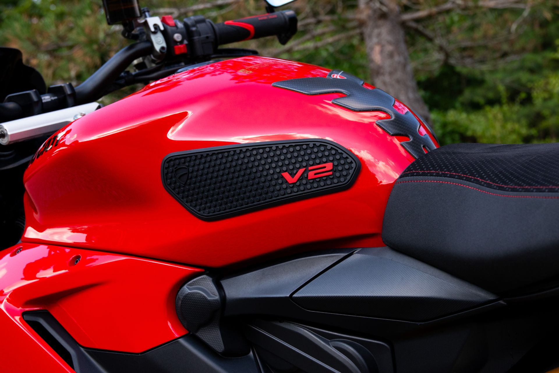 2022 Ducati Streetfighter V2 in Concord, New Hampshire - Photo 8