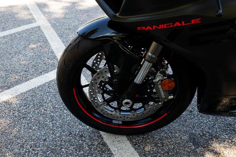 2025 Ducati Panigale V2 in Concord, New Hampshire - Photo 12