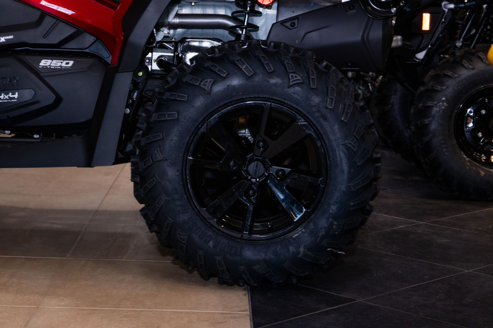 2024 Can-Am Outlander XT 850 in Concord, New Hampshire - Photo 9