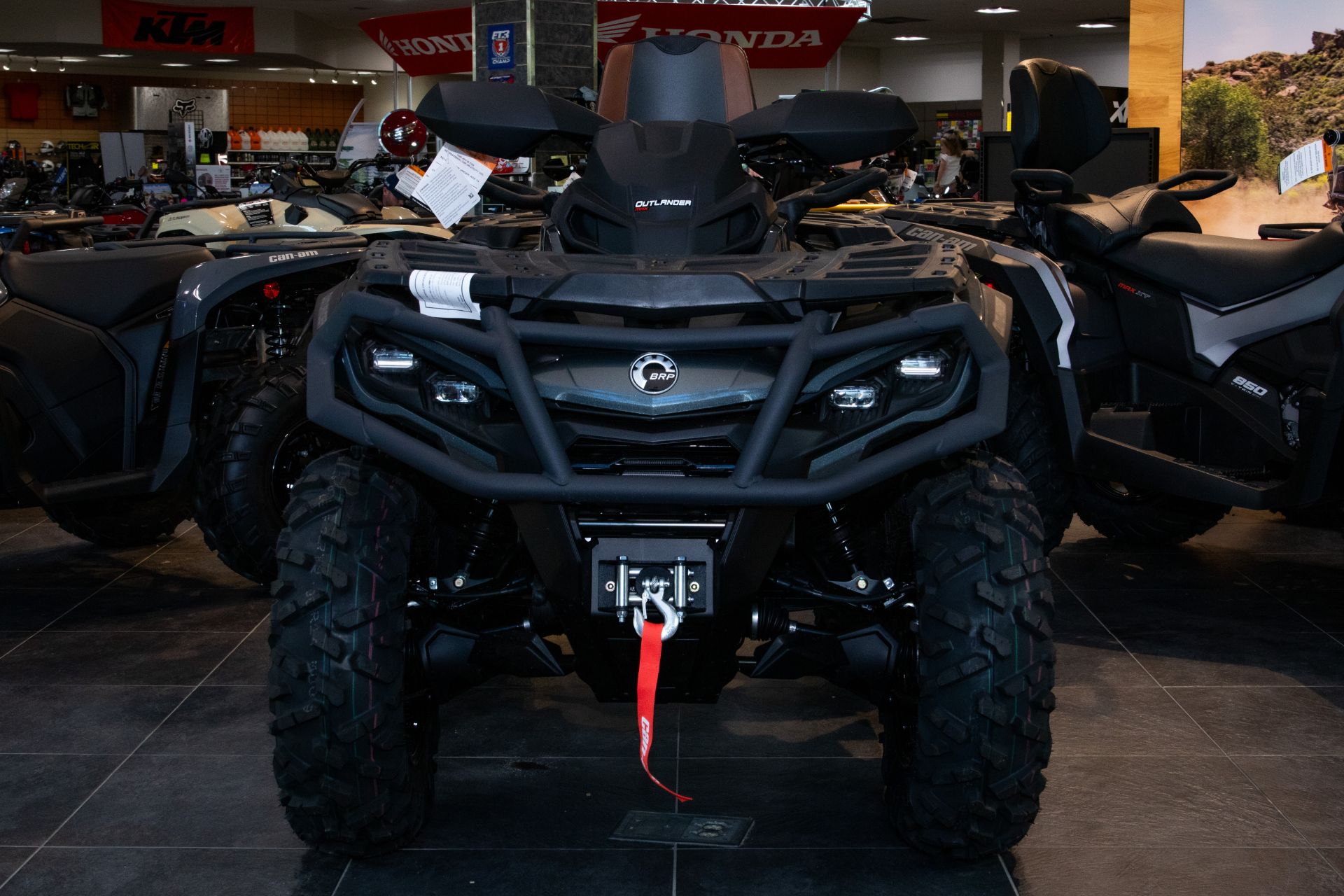 2024 Can-Am Outlander MAX Limited in Concord, New Hampshire - Photo 5